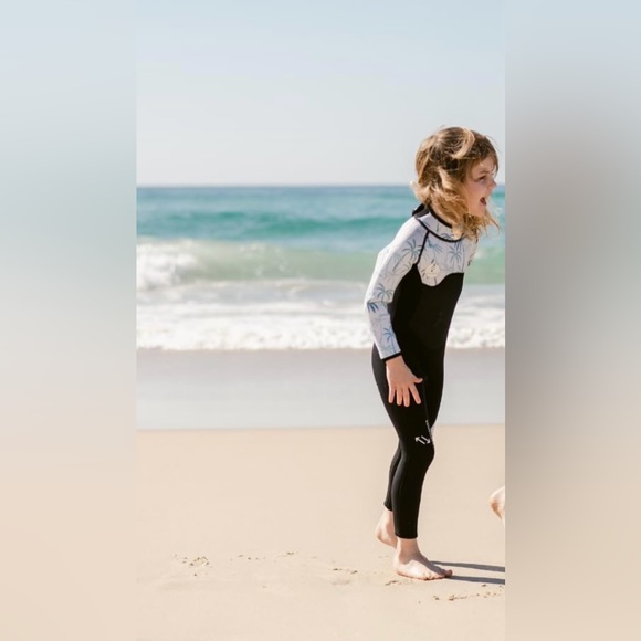 Move 2 Change Full Length Wetsuit Kids size 6T NWT palm trees neoprene unisex - Picture 1 of 8